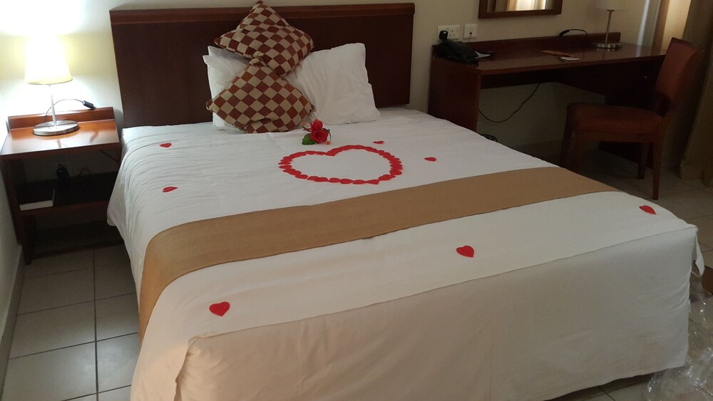 Tinapa Lakeside Hotel — Calabar — photo 5