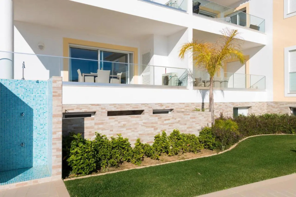 Porto de Mos 72 by Destination Algarve — 4-Star Luxury Hotel in Lagos, Portugal