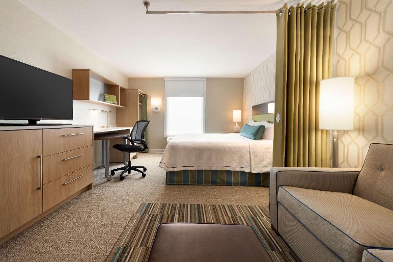 Home2 Suites by Hilton Milwaukee Brookfield - photo 29