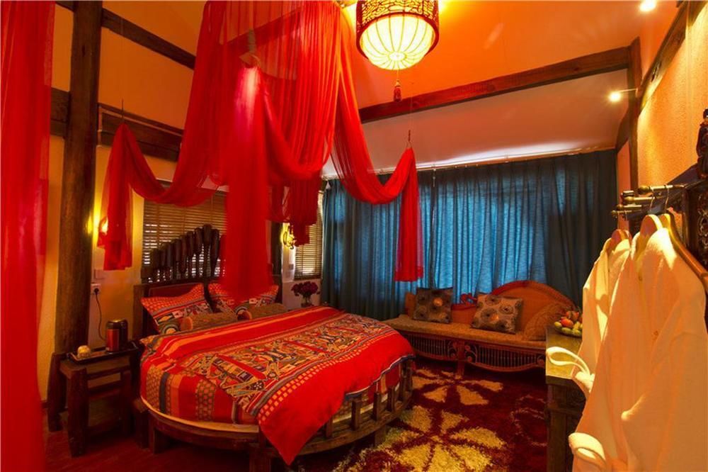 Xinsu Snow Mountain Qingcheng Panoramic Holiday Club — 4-Star Luxury Hotel in Lijiang, People's Republic of China
