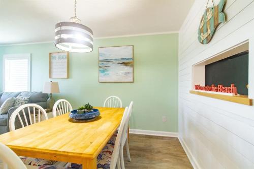 Carolina Beach Haven w Private Balcony - photo 19