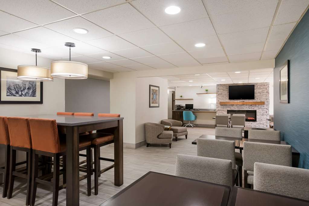 Best Western Kendallville Inn - photo 33
