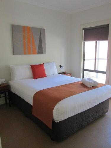 Breezes Apartments — 4-Star Luxury Hotel in Broome, Australia