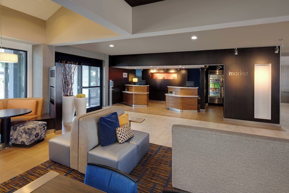 Courtyard Atlanta Norcross Peachtree Corners - photo 2