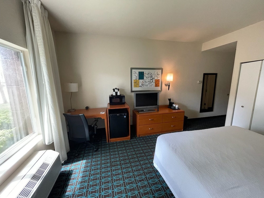 Fairfield by Marriott Inn & Suites Melbourne West Palm Bay - photo 20