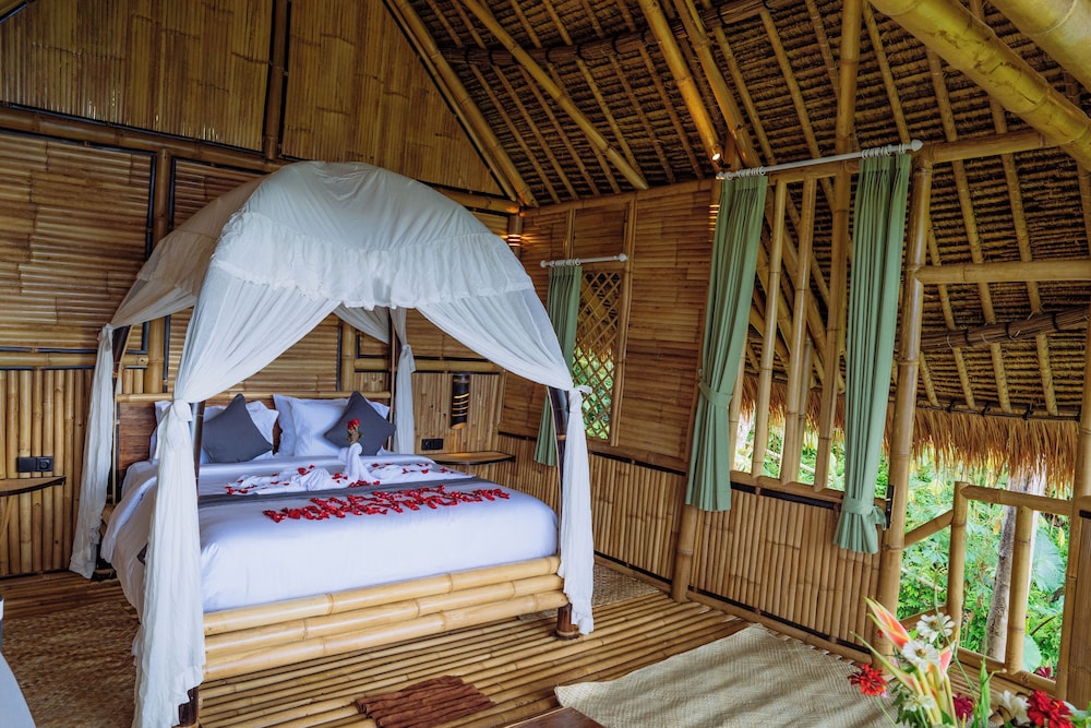 Ayo Hill Villa — Sidemen — photo 2