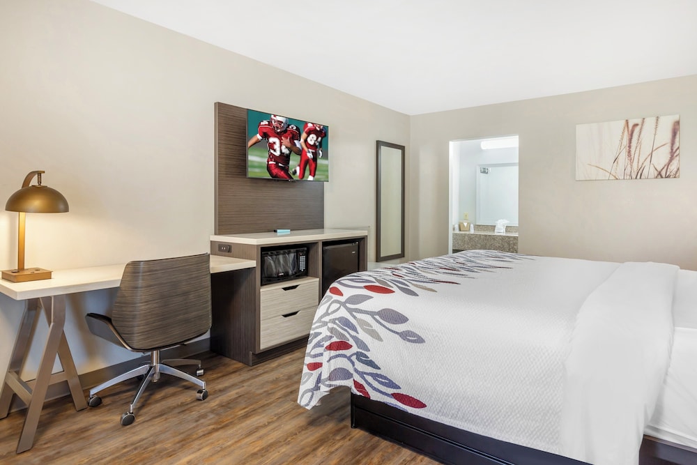 Red Roof Inn Dunn - photo 16