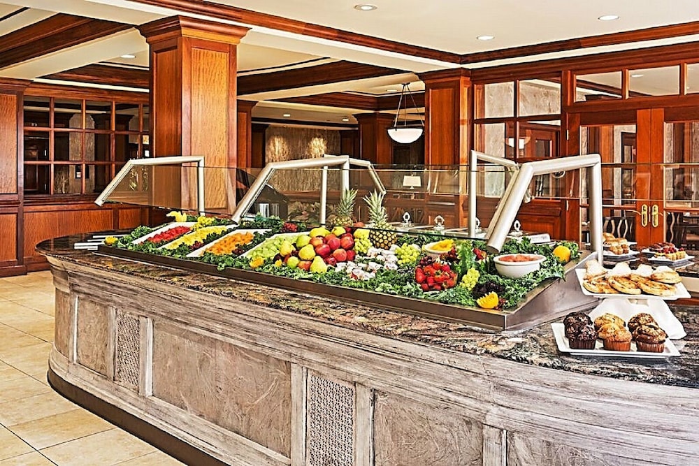 Crowne Plaza Knoxville Downtown University by IHG - photo 31