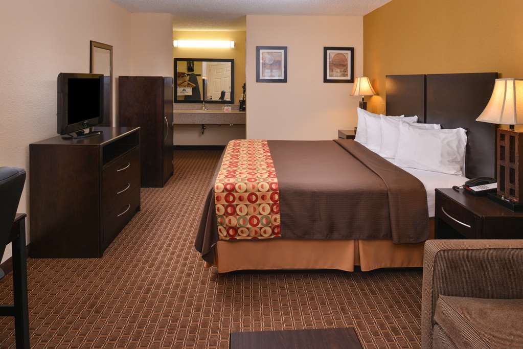Americas Best Value Inn Tupelo Barnes Crossing - photo 8