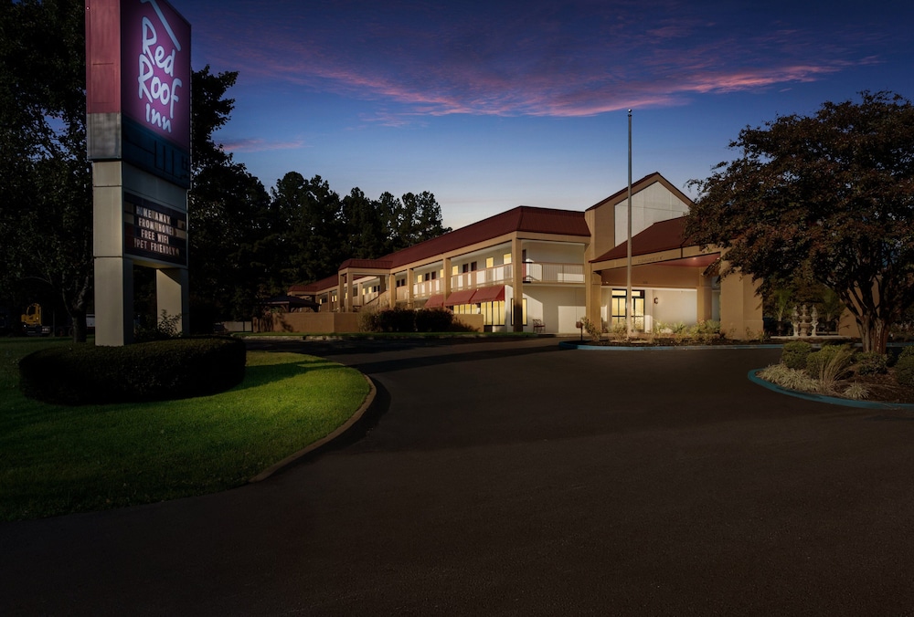 Red Roof Inn Tupelo - photo 51