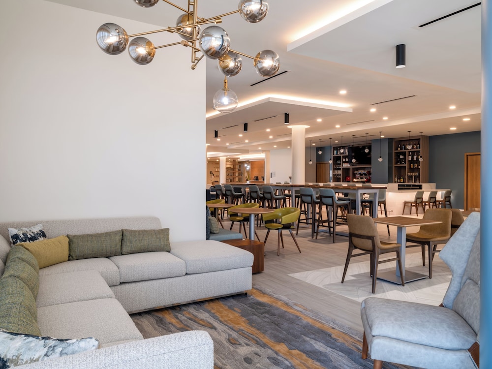 Even Hotel Miami Doral Area By Ihg - photo 2