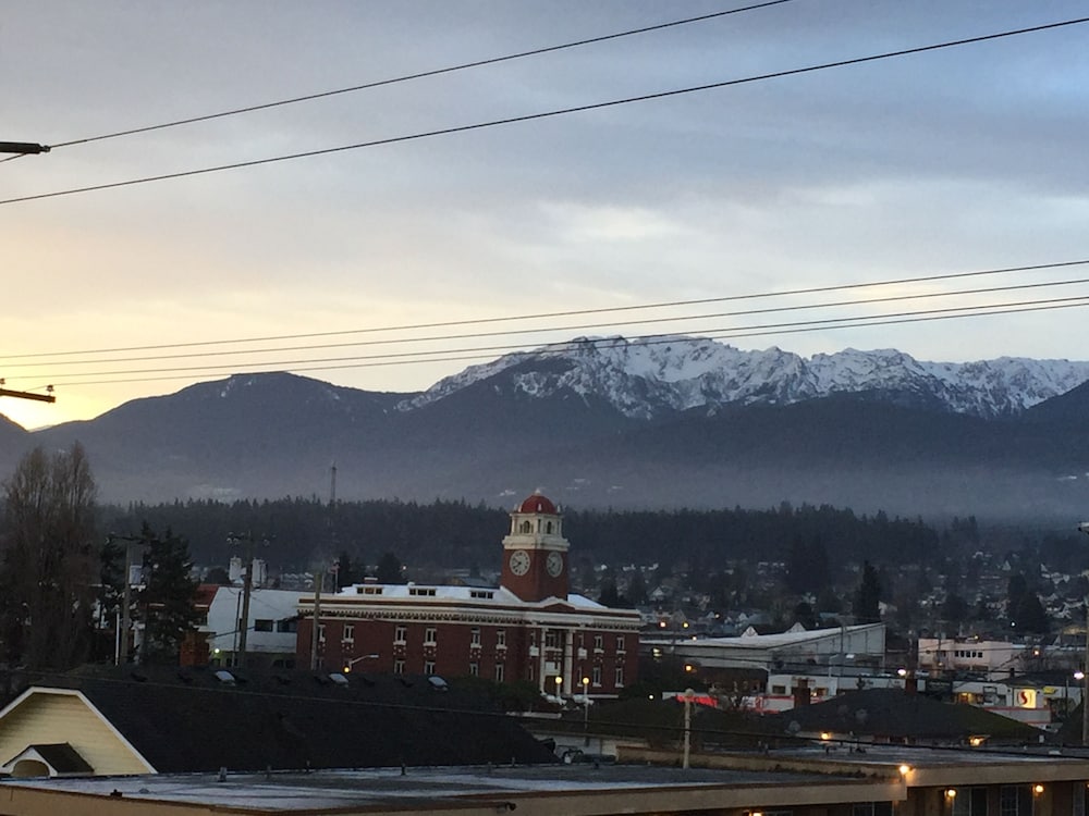 Port Angeles Inn - photo 40