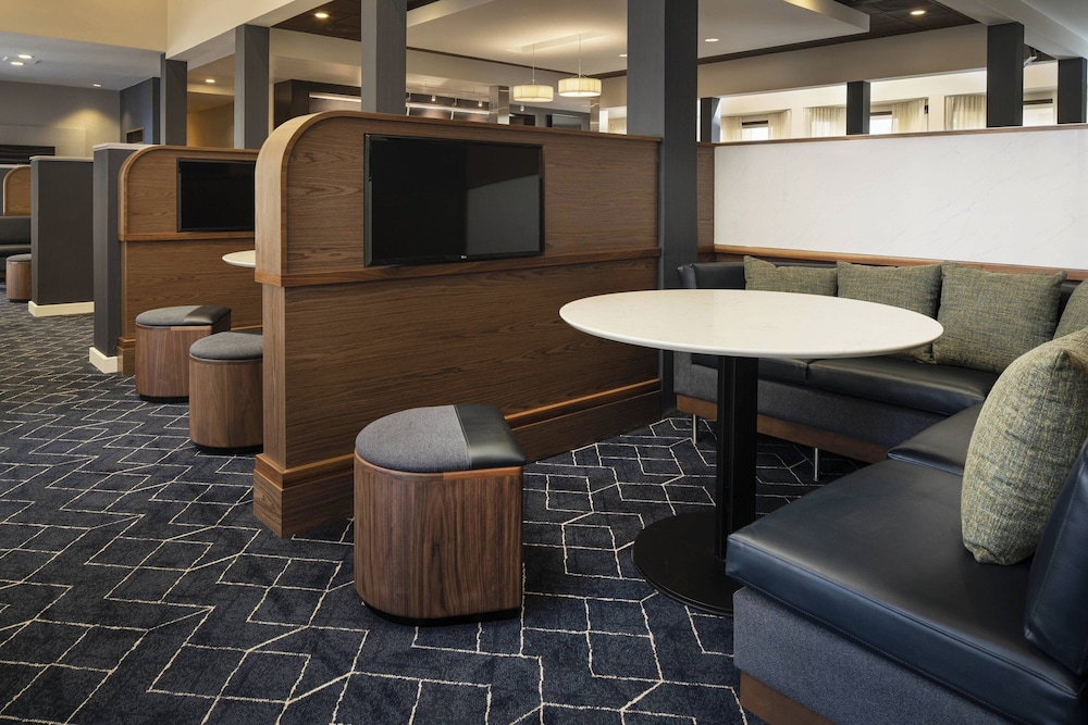 Courtyard By Marriott Palm Springs - photo 23