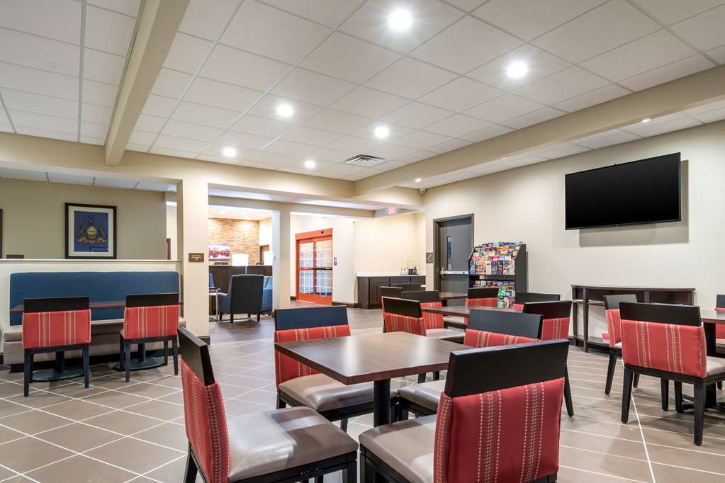 Comfort Inn & Suites Harrisburg Hershey West - photo 42