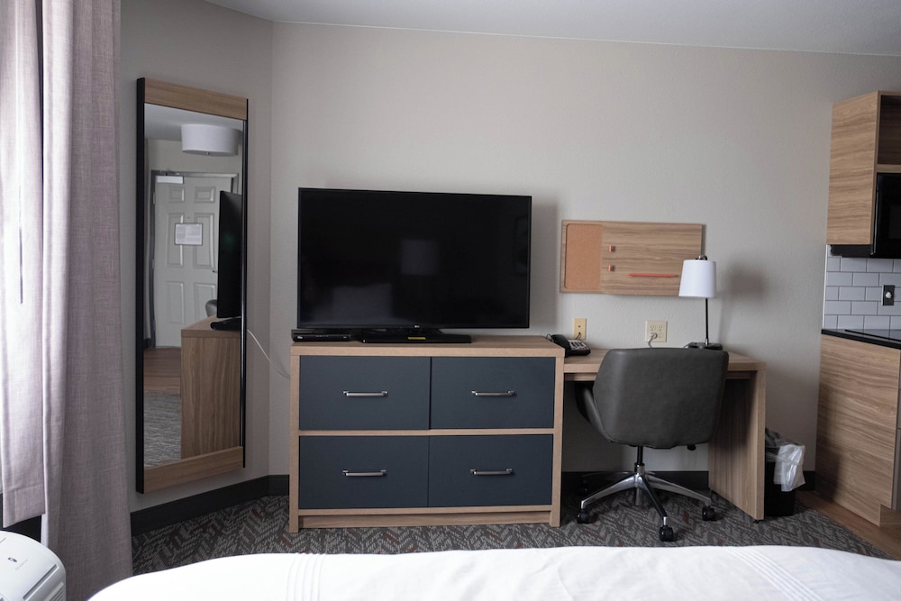 Candlewood Suites Sheridan by IHG - photo 18