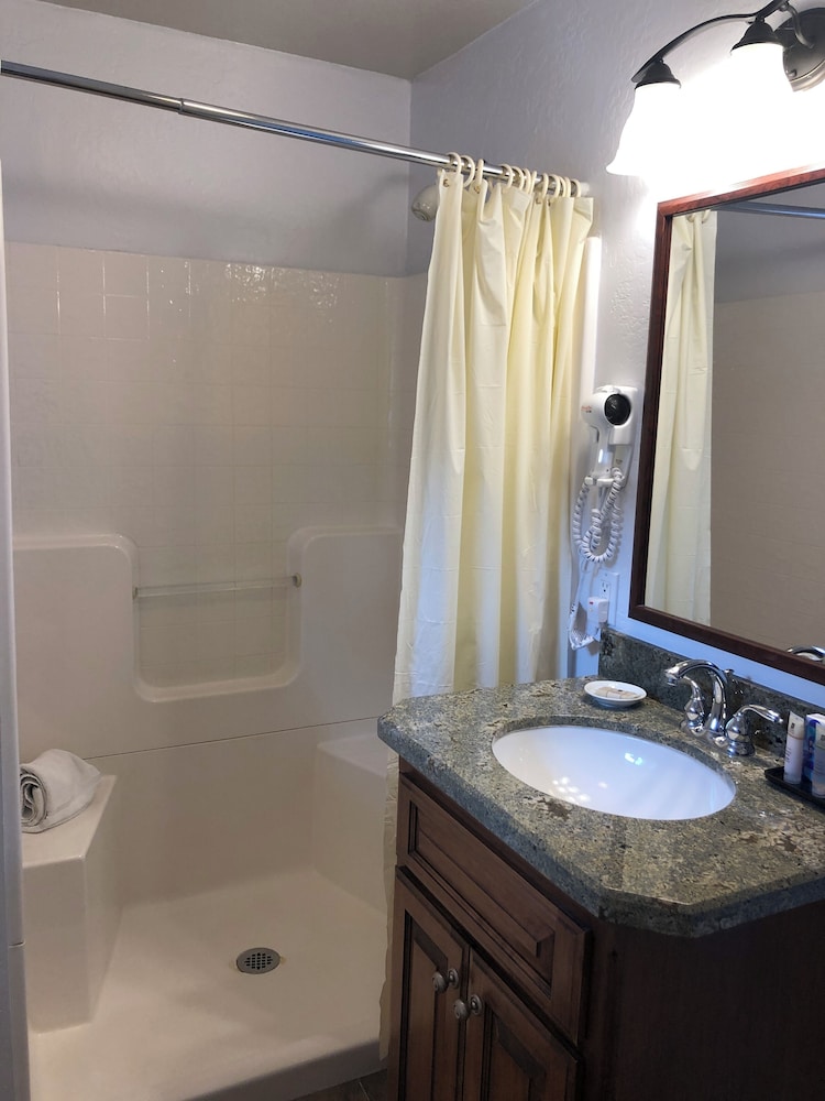 Bay Meadows Resort - photo 75