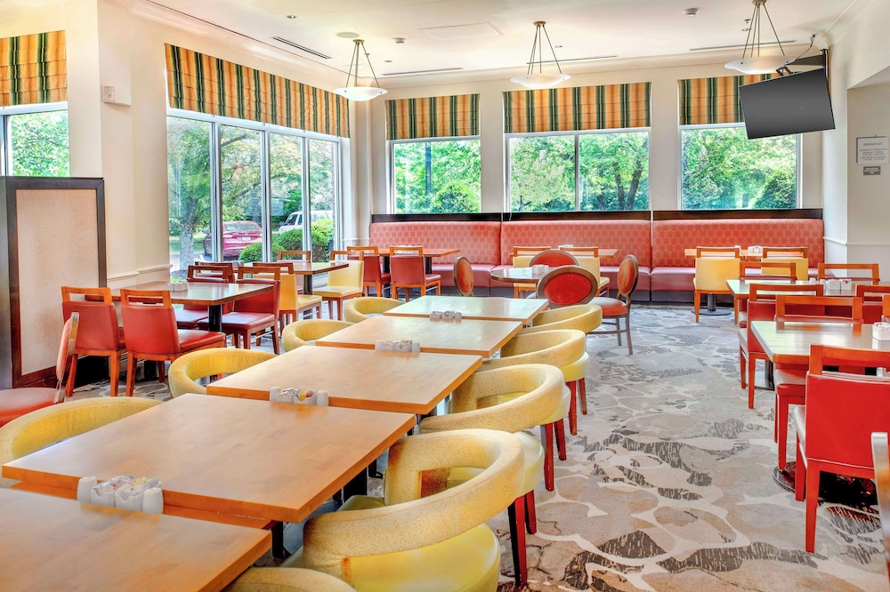 Hilton Garden Inn Chesterfield - photo 30