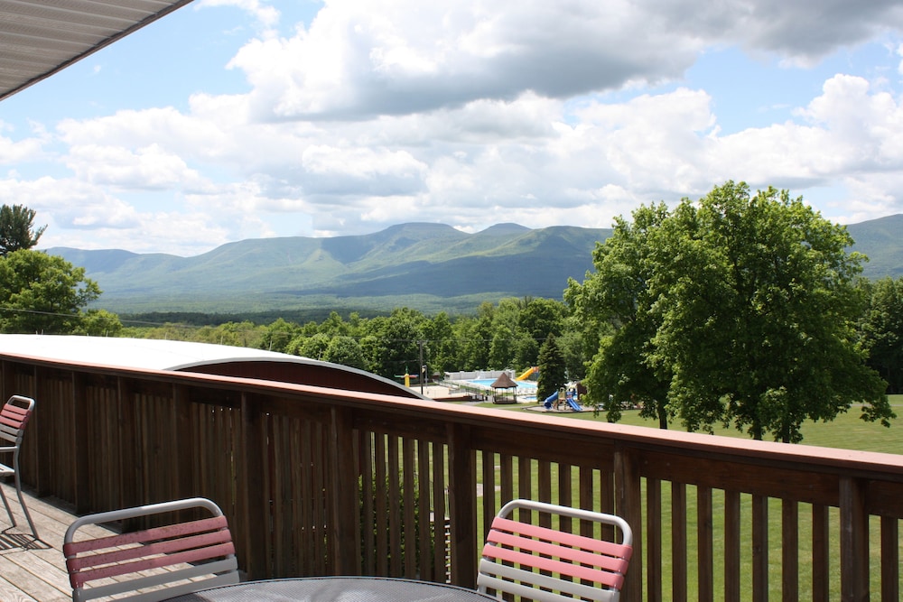 Sunny Hill Resort & Golf Course - featured photo