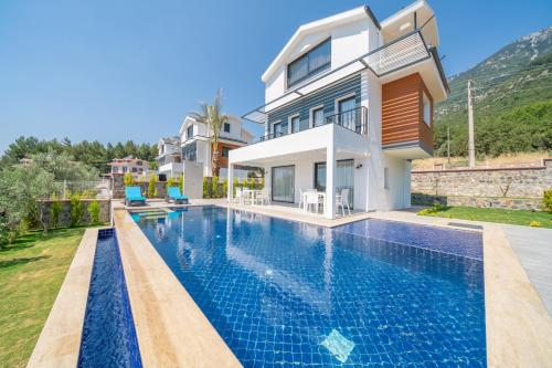 Sultan Villa — 4-Star Luxury Hotel in Fethiye, Turkey