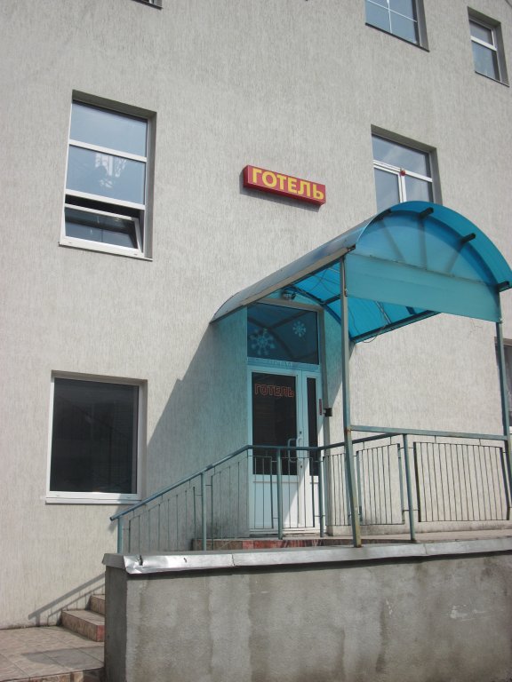 Nikolas - carbon neutral hotel in Lviv
