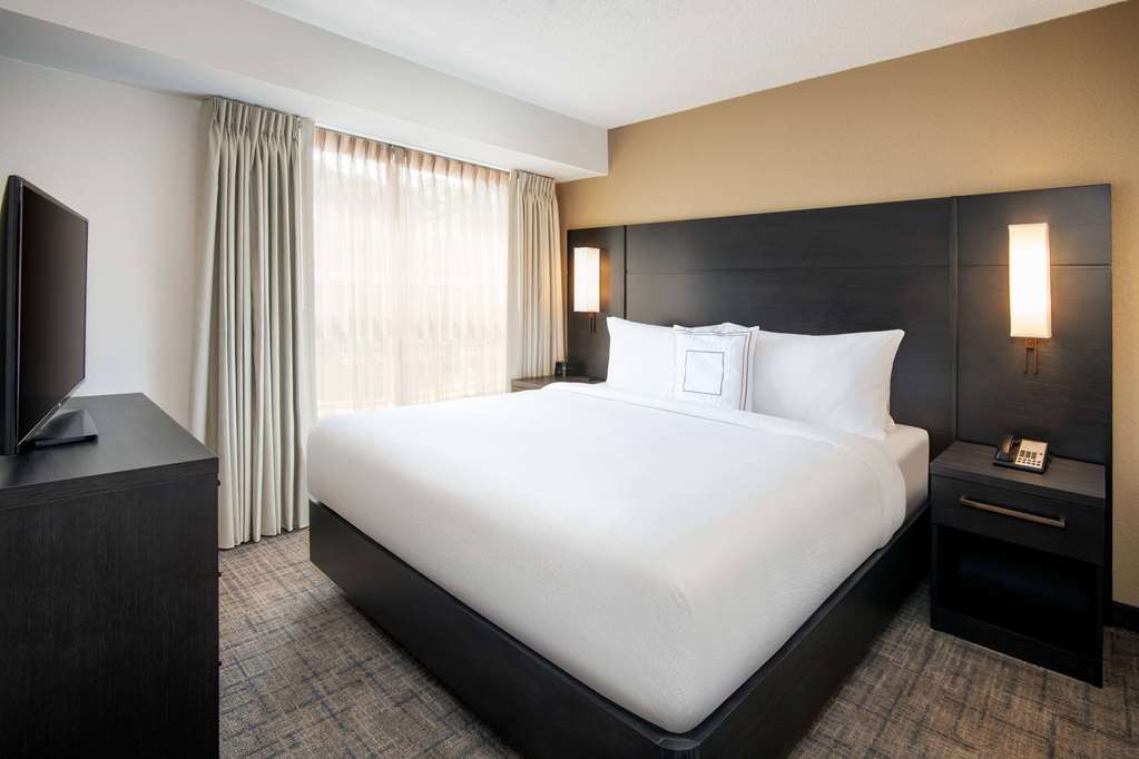 Sonesta ES Suites Atlanta Kennesaw Town Center - photo 15