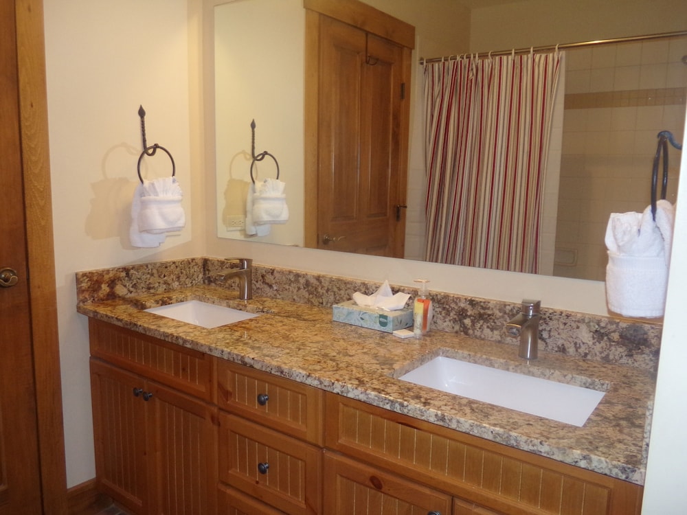 Springs 2 Bed 3 Bath Murphy - photo 41