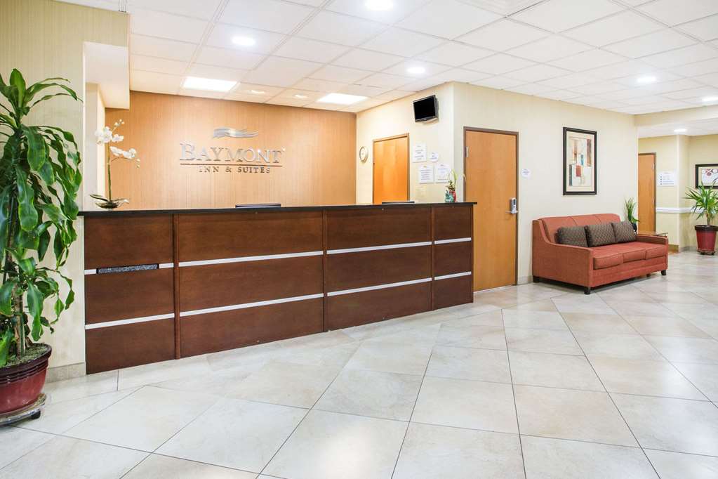 Baymont by Wyndham Savannah South - photo 4