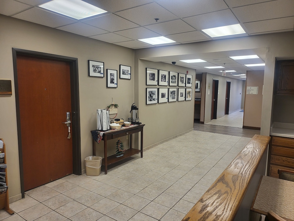 The Glenville Inn - photo 40
