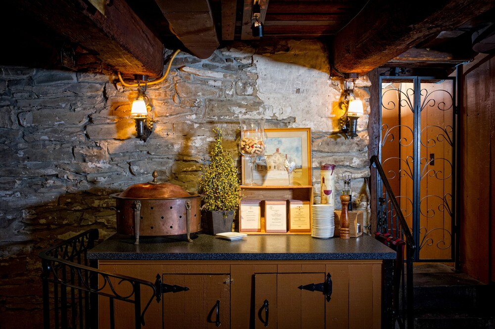 The Glen Sanders Mansion - photo 14