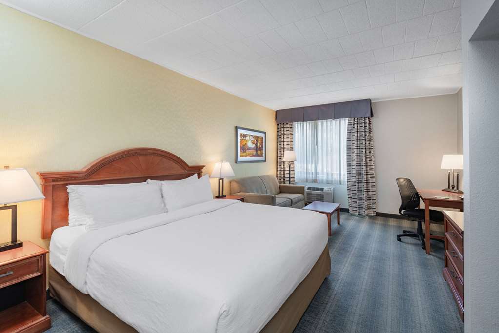 Wyndham Garden York - photo 16