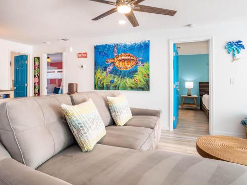 Palm View Lakehouse - last minute hotel in Holmes Beach