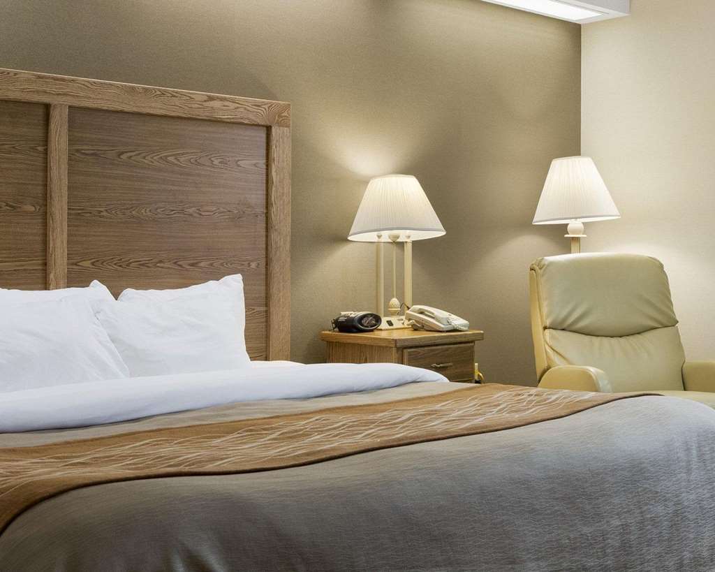 Quality Inn Bismarck I 94 - photo 15
