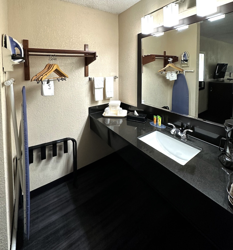 Magnuson Grand Sebring North - photo 31