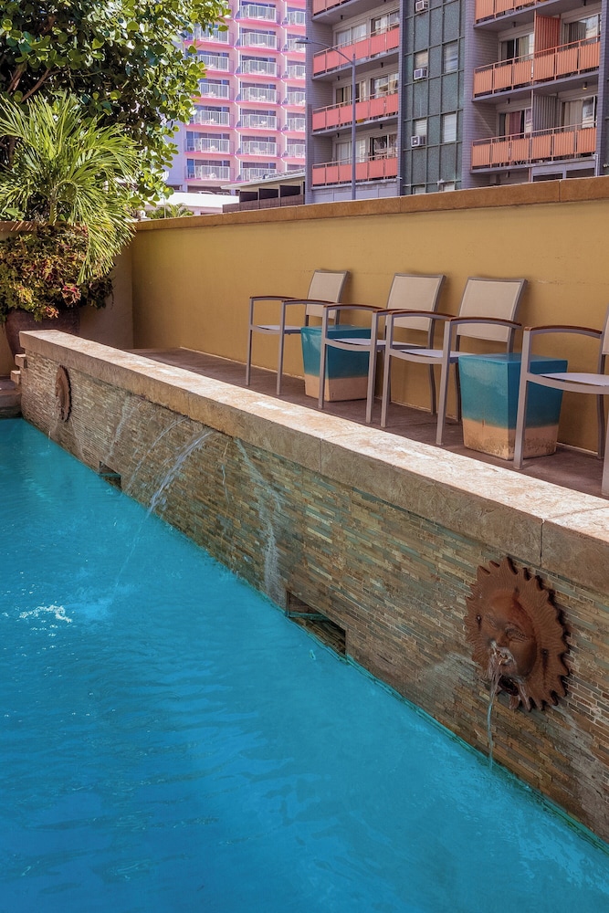Ohia Waikiki Studio Suites - photo 43
