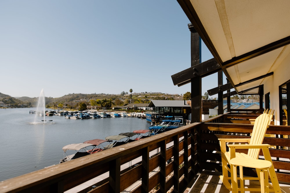 Lakehouse Resort - photo 71