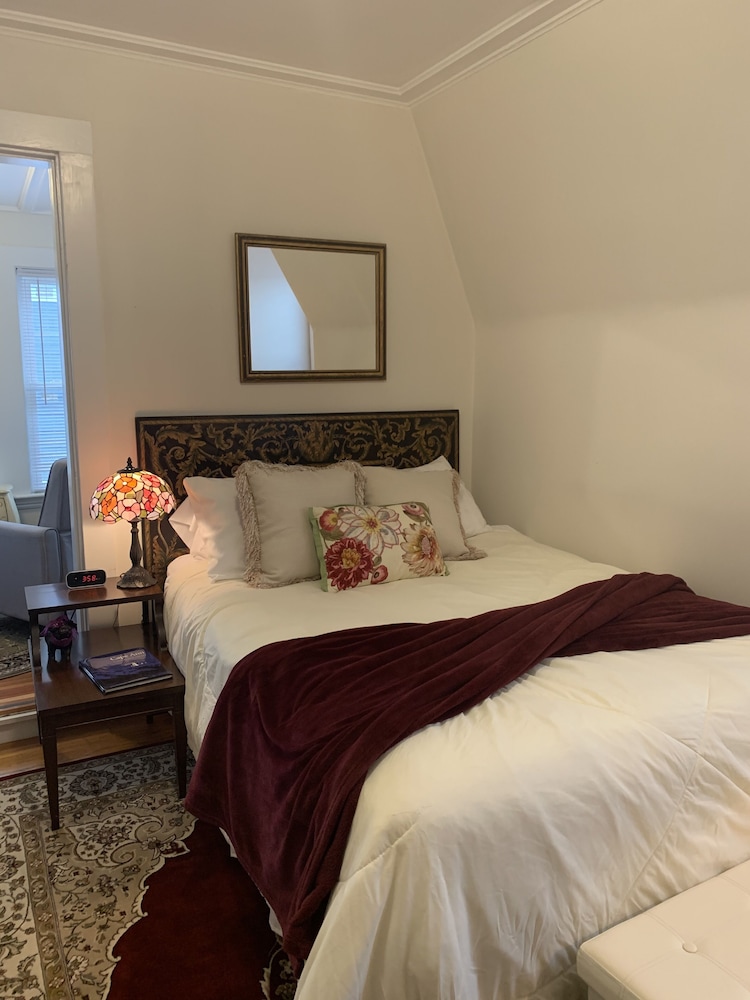 The Hydrangea Inn - photo 4