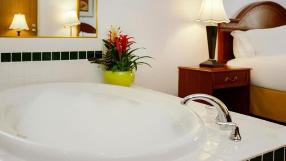 Wingate by Wyndham Eagle Vail Valley - photo 17