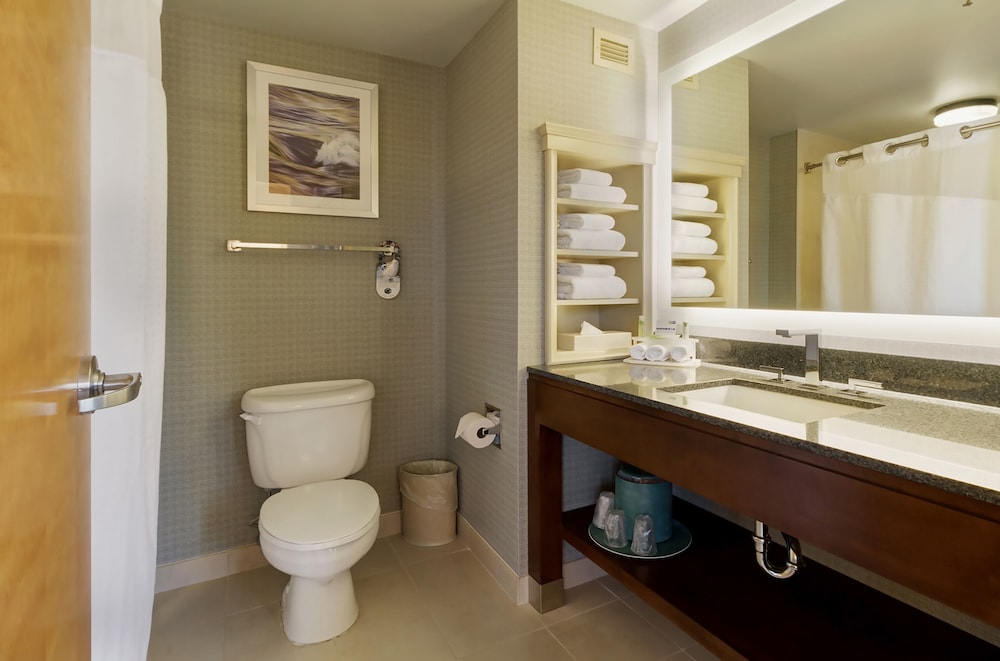 Holiday Inn Express Hotel & Suites Warwick Providence by IHG - photo 12