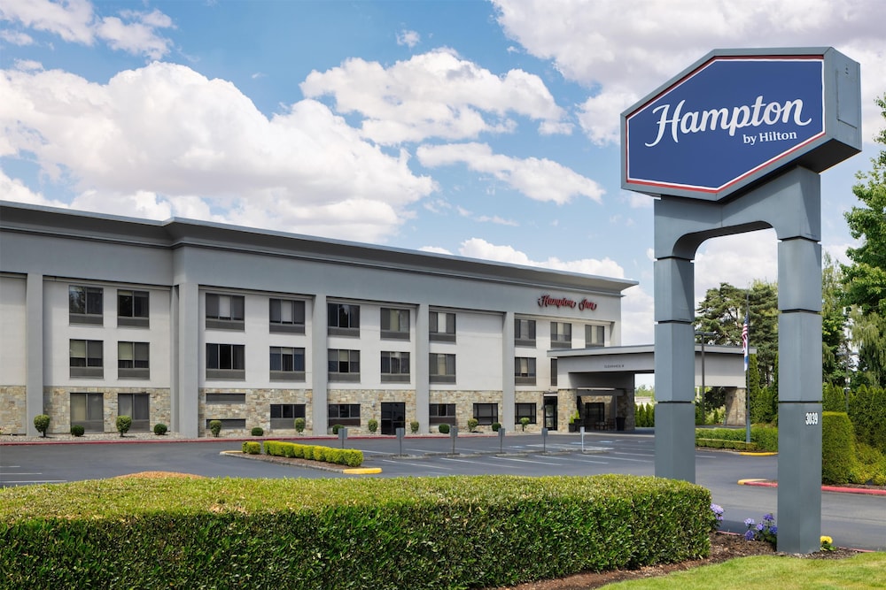 Hampton Inn Portland East - photo 6