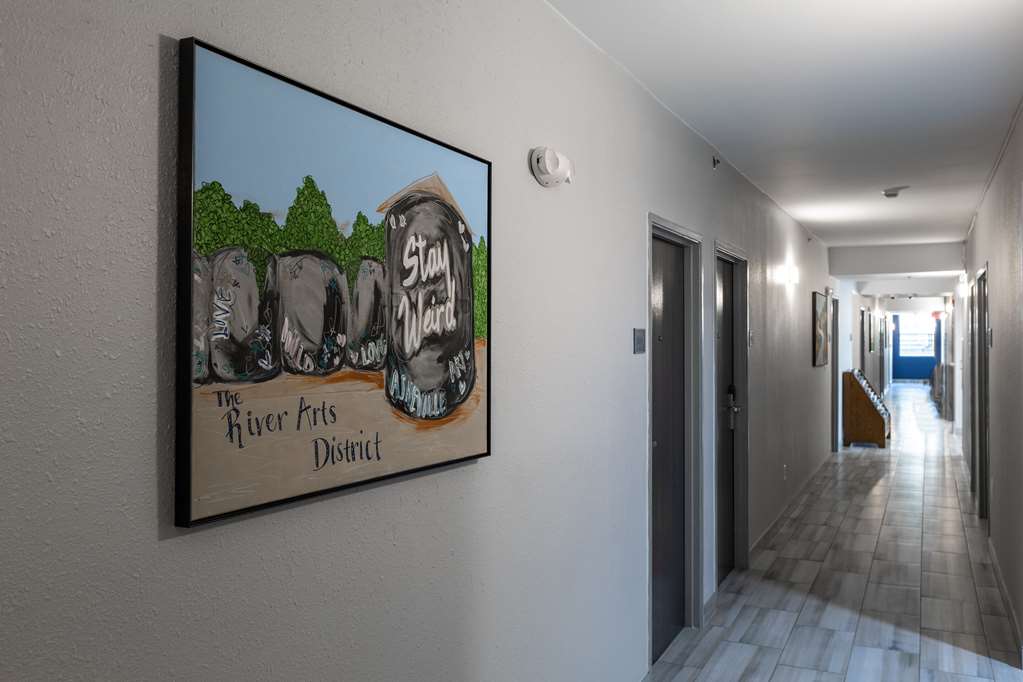 Rodeway Inn & Suites near Outlet Mall Asheville - photo 9