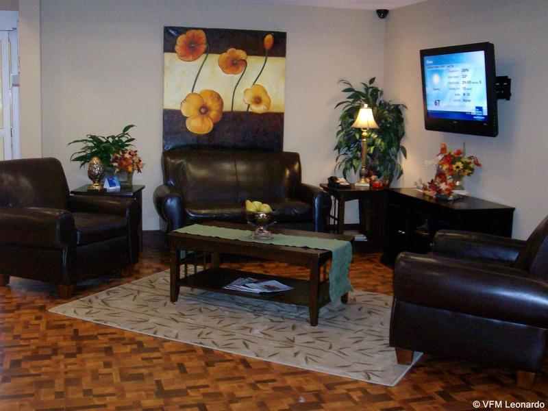 Suburban Studios Fort Smith - photo 23
