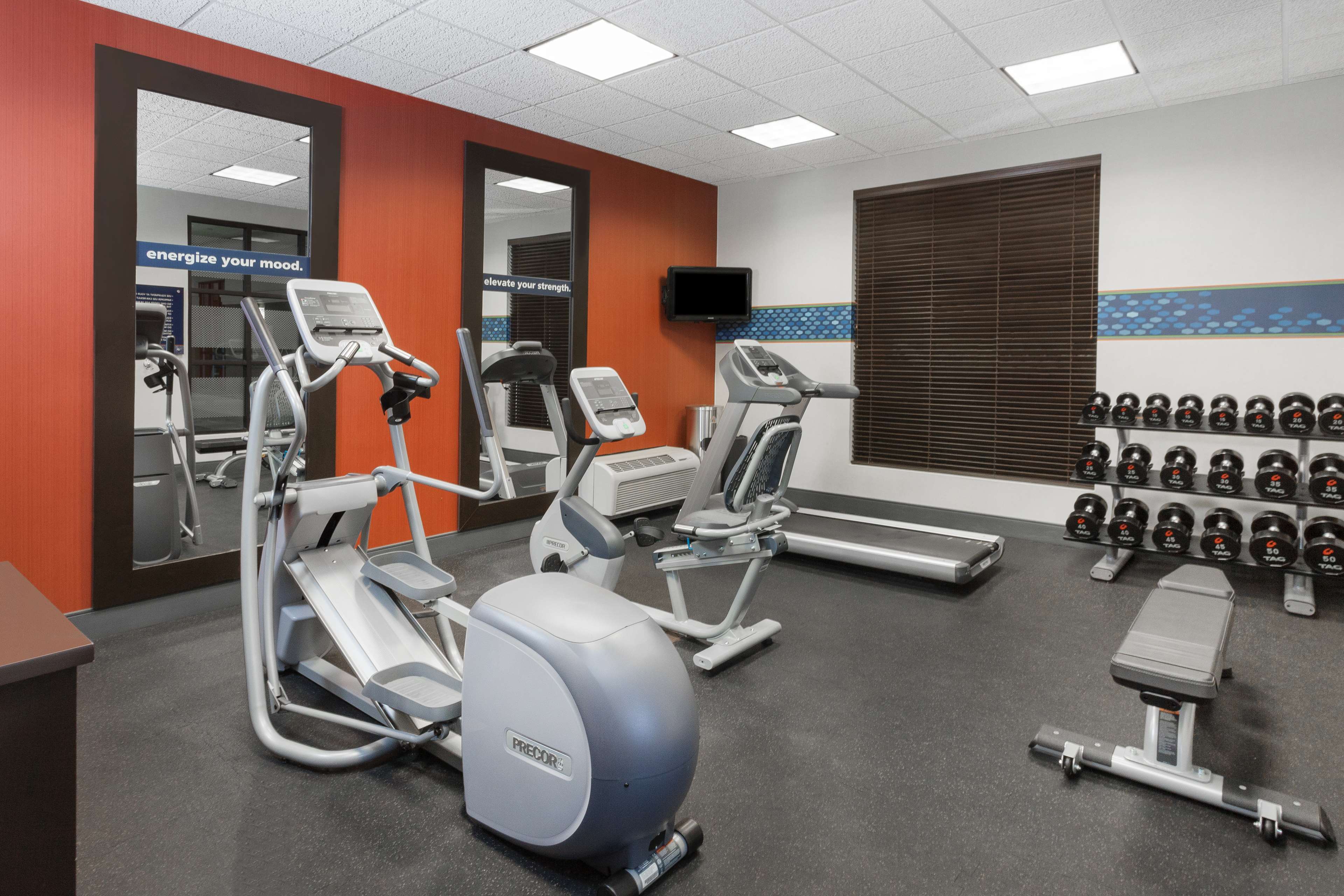 Hampton Inn & Suites Munster - photo 12