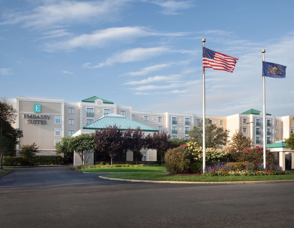 Embassy Suites by Hilton Philadelphia Airport - photo 64