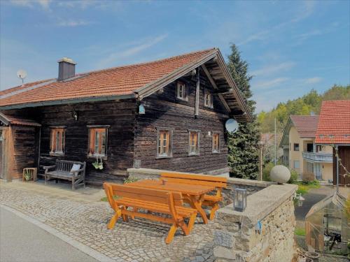 Ferienhaus De Lux — 4-Star Luxury Hotel in Viechtach, Germany