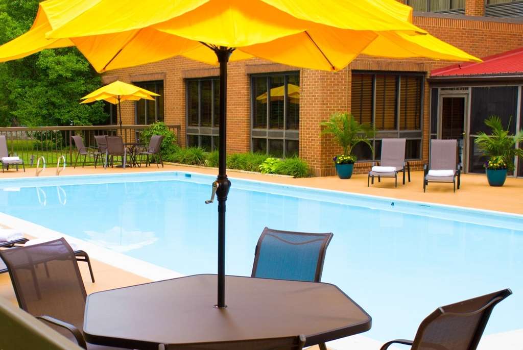 Wyndham Garden Williamsburg Busch Gardens Area - photo 4