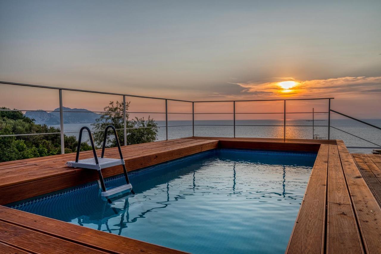 Villa Il Canto Delle Sirene — 4-Star Luxury Hotel in Massa Lubrense, Italy