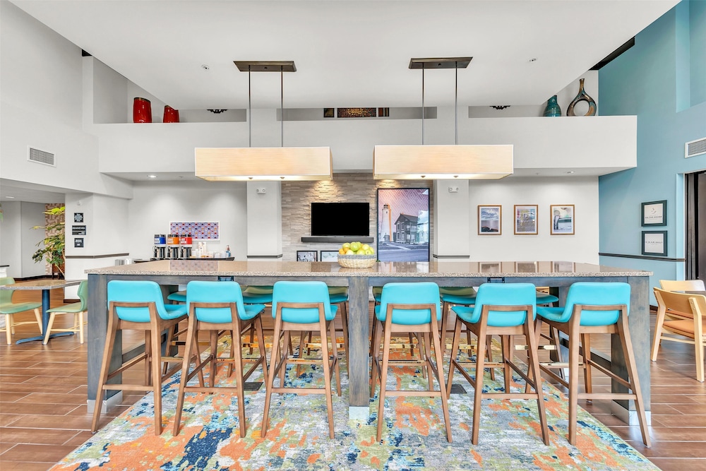 Hampton Inn & Suites Kenosha Pleasant Prairie - photo 35