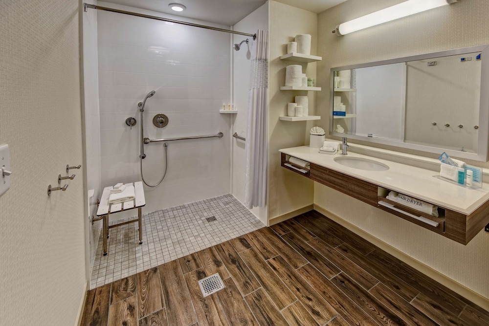 Hampton Inn & Suites Nashville Hendersonville - photo 32