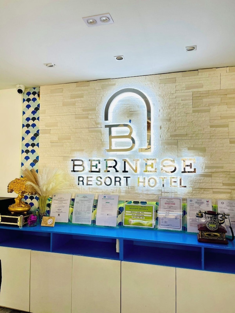 Bernese Resort Hotel powered by Cocotel — Ligao — photo 4
