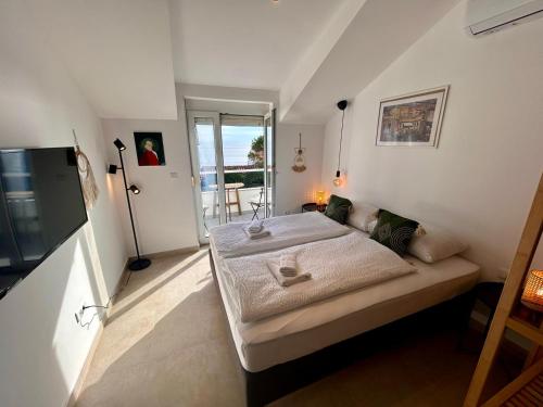 Sea View Studio by Dominium